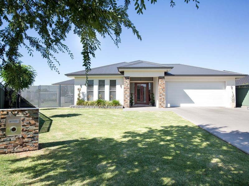 6 Cascade Court, Dubbo NSW 2830