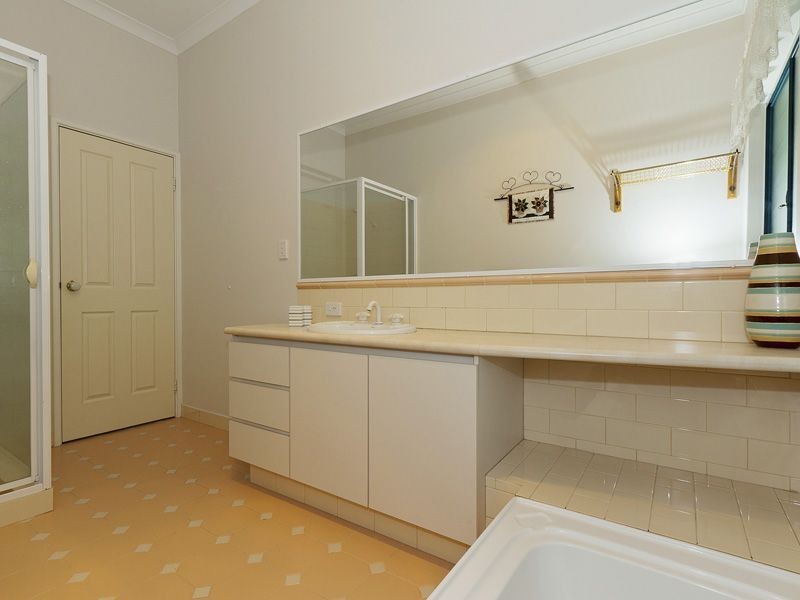 6 Cuvier Rise, Jane Brook WA 6056