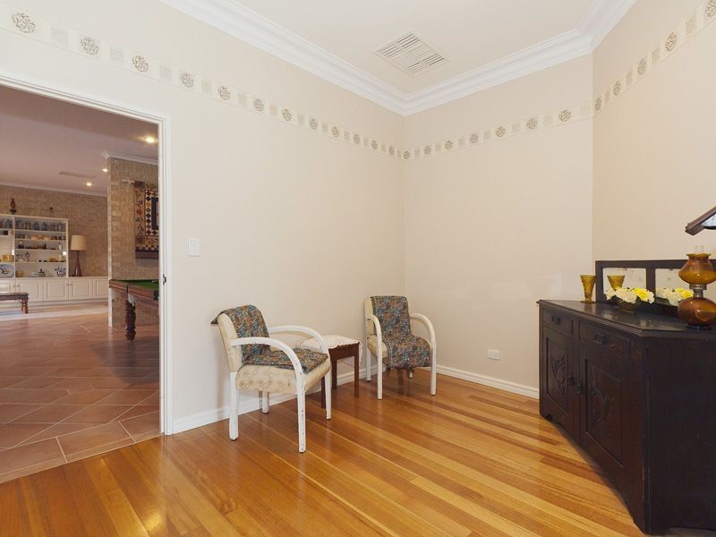 6 Cuvier Rise, Jane Brook WA 6056