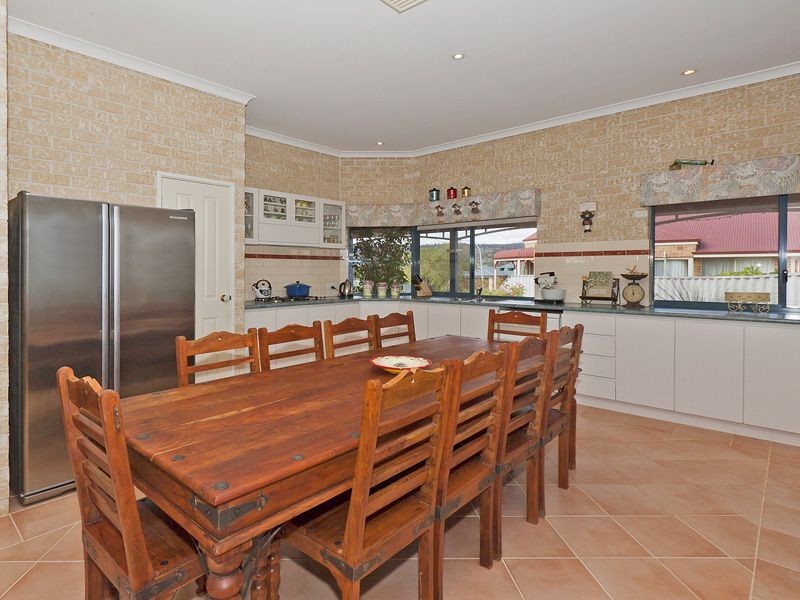 6 Cuvier Rise, Jane Brook WA 6056