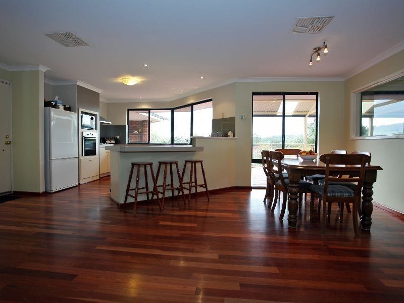 5 Cuvier Rise, Jane Brook WA 6056