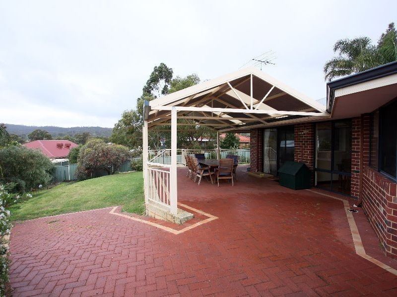 5 Cuvier Rise, Jane Brook WA 6056