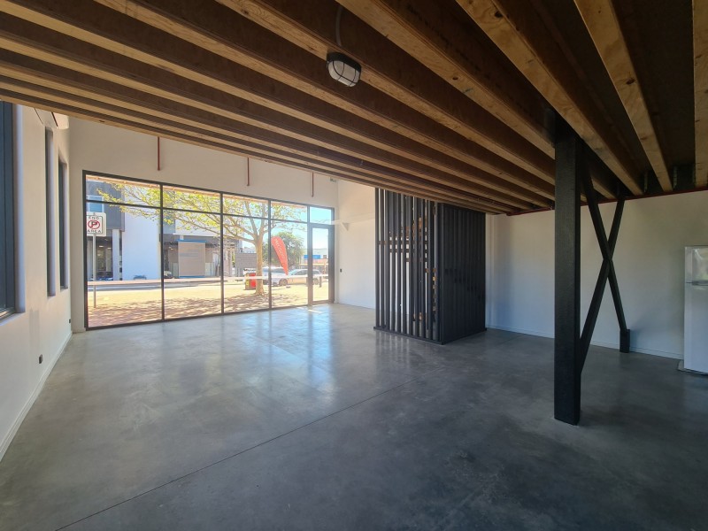 12 The Crescent, Midland WA 6056