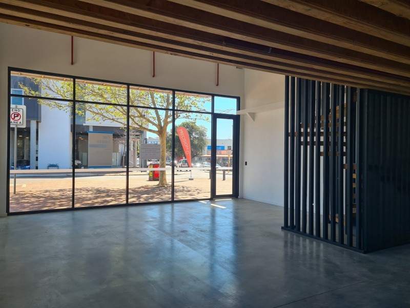 12 The Crescent, Midland WA 6056