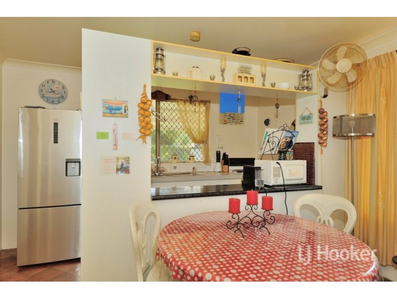 8 Roger Street, Midland WA 6056