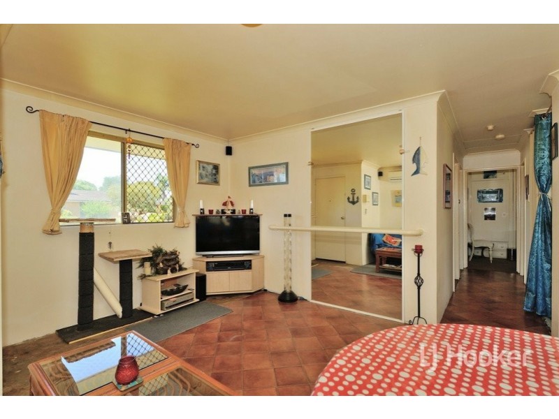 8 Roger Street, Midland WA 6056