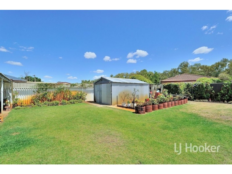 8 Roger Street, Midland WA 6056