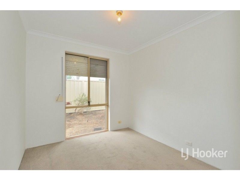 42 Victoria Pde, Midvale WA 6056