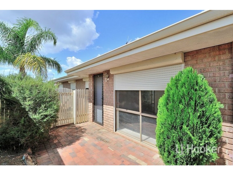 42 Victoria Pde, Midvale WA 6056