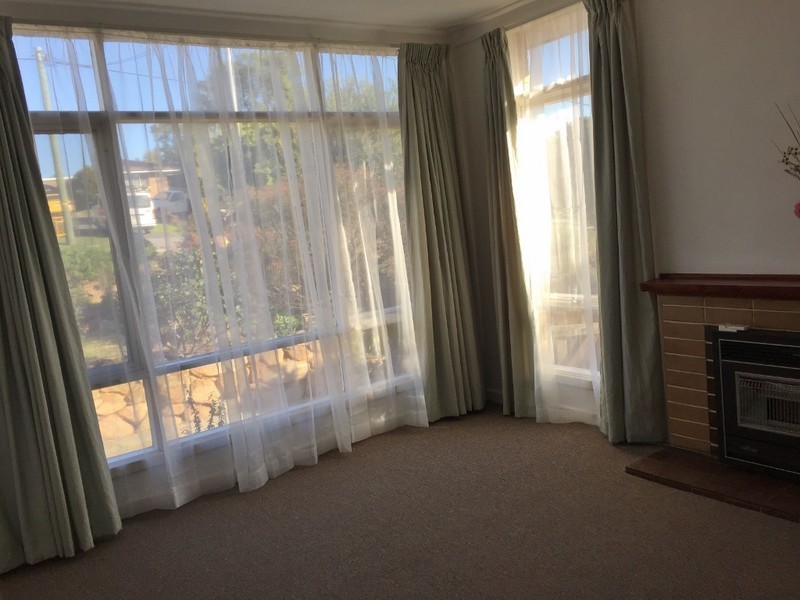 29 Bladon Way, Swan View WA 6056