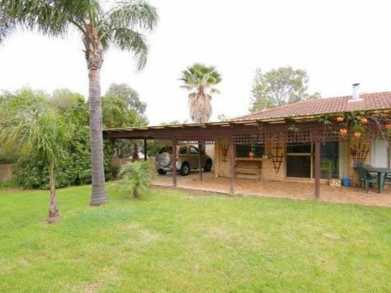 2 Quin Street, Swan View WA 6056