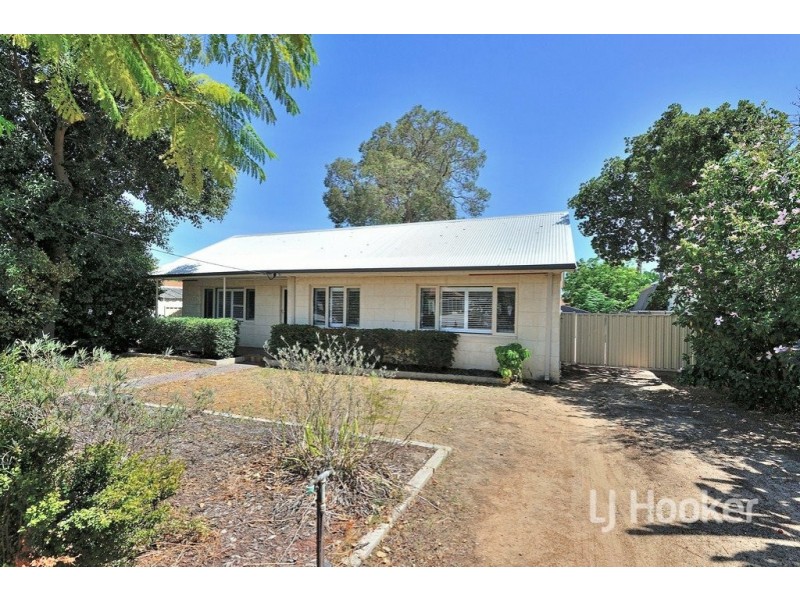 2 Barbary Road, High Wycombe WA 6057