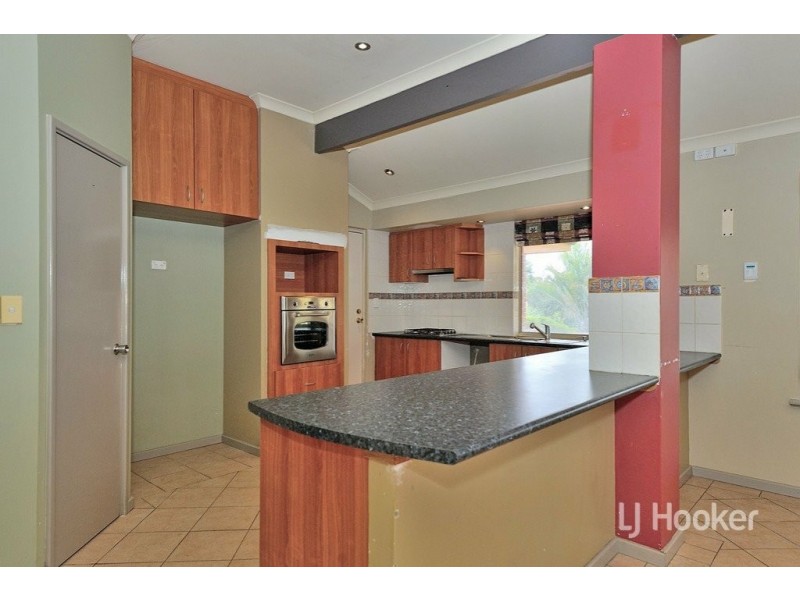 17 Prunus Place, Helena Valley WA 6056