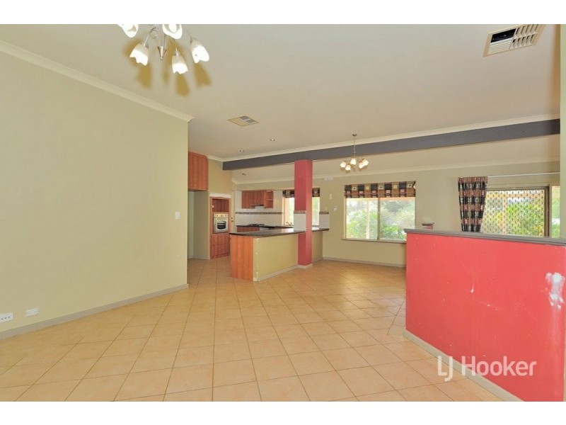 17 Prunus Place, Helena Valley WA 6056