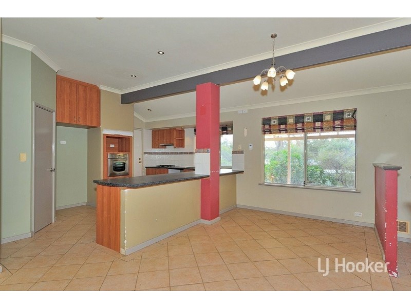 17 Prunus Place, Helena Valley WA 6056