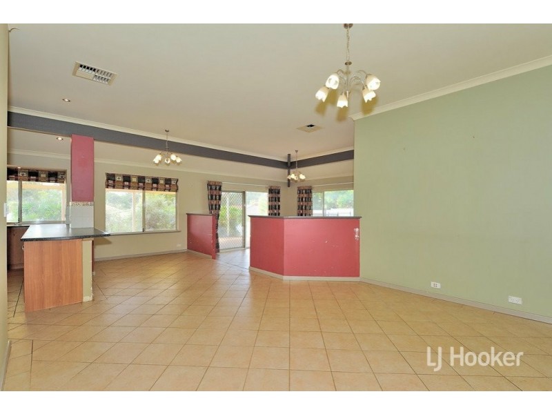 17 Prunus Place, Helena Valley WA 6056