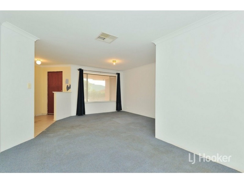 17 Prunus Place, Helena Valley WA 6056