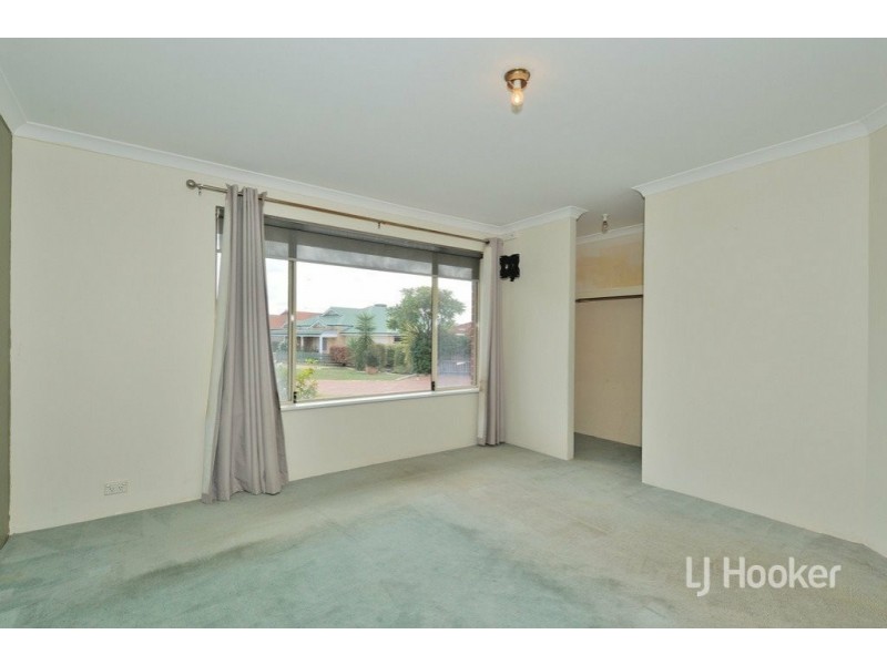 17 Prunus Place, Helena Valley WA 6056