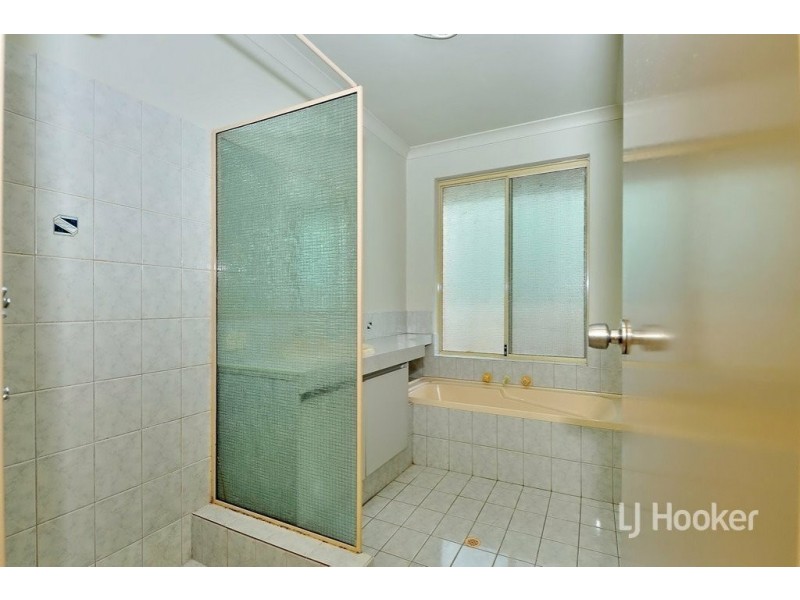 17 Prunus Place, Helena Valley WA 6056