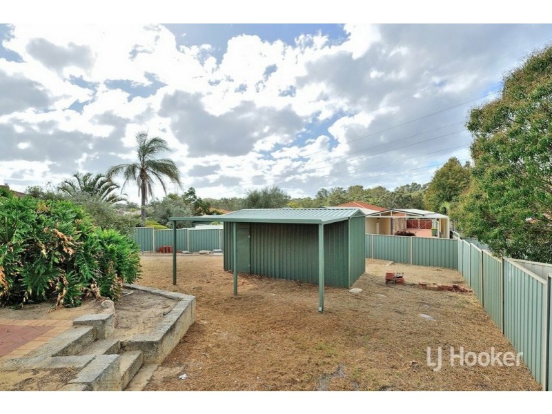 17 Prunus Place, Helena Valley WA 6056