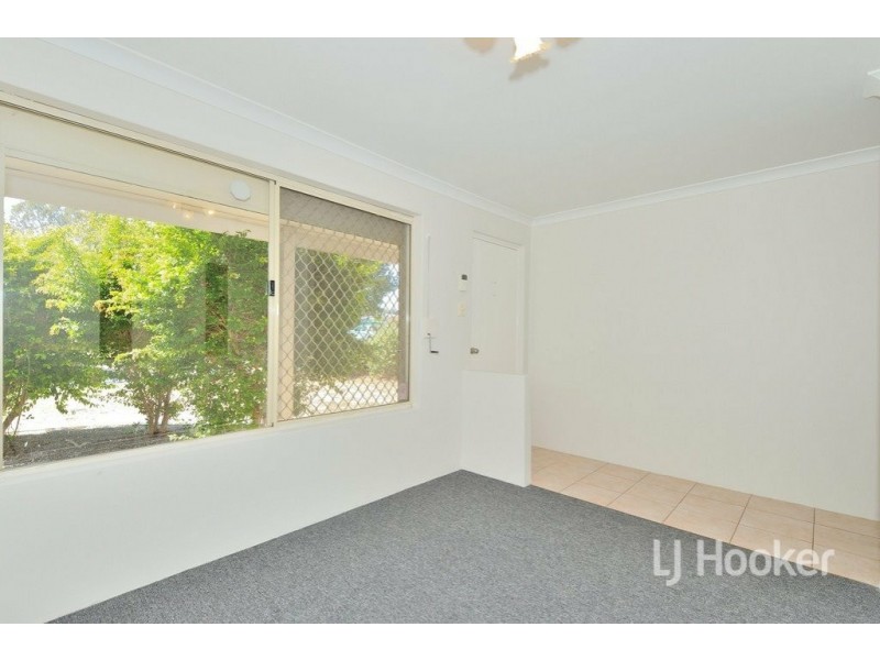 12 Chungking Grove, Stratton WA 6056