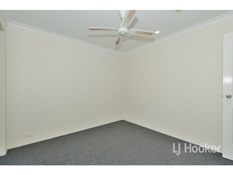 12 Chungking Grove, Stratton WA 6056