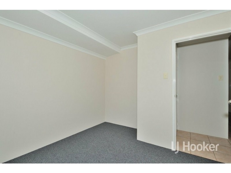 12 Chungking Grove, Stratton WA 6056