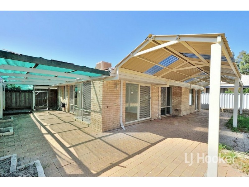 12 Chungking Grove, Stratton WA 6056