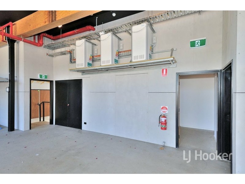 102/12 The Crescent, Midland WA 6056