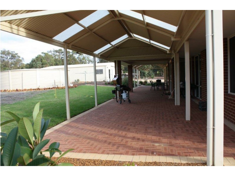 19 Buckthorn Drive, Lower Chittering WA 6084