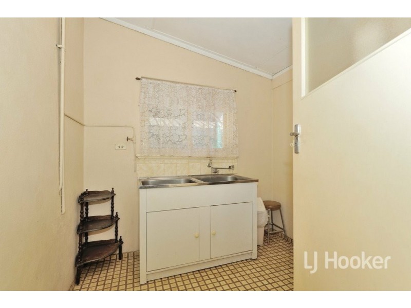 28 Wilkins Street, Bellevue WA 6056