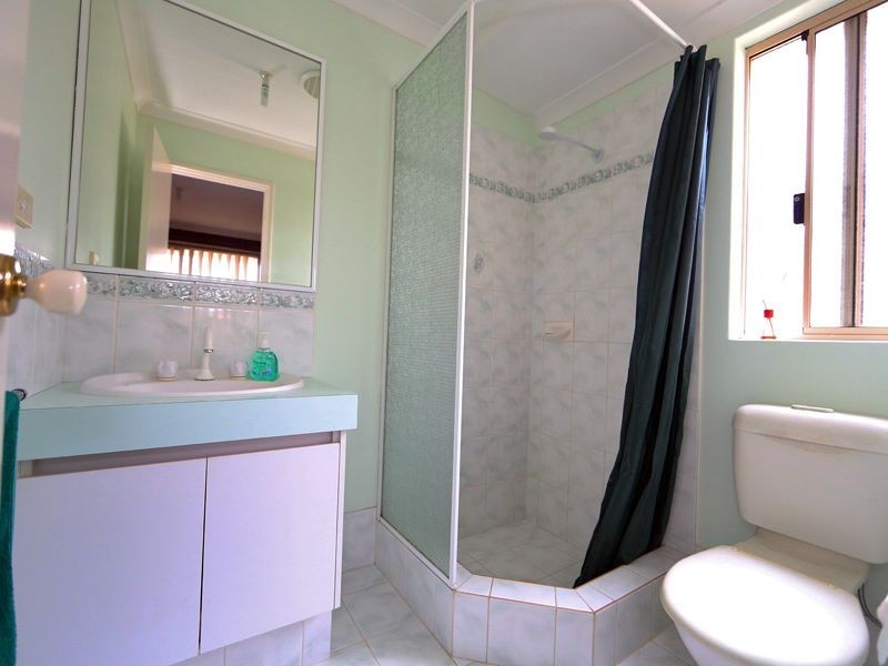 6 Werang Entrance, South Guildford WA 6055