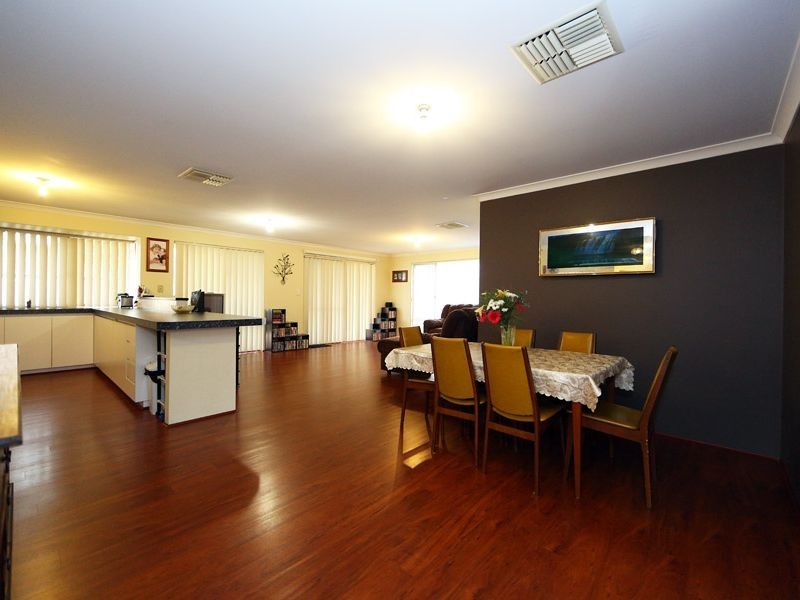 6 Werang Entrance, South Guildford WA 6055