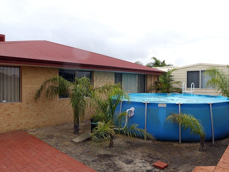 6 Werang Entrance, South Guildford WA 6055