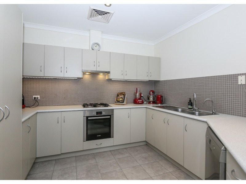 25A Wellaton Street, Midvale WA 6056