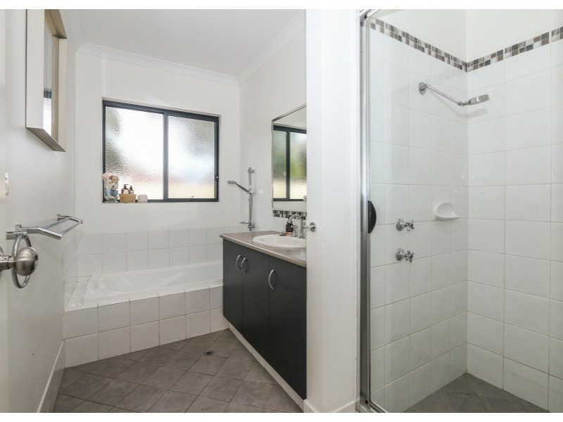 25A Wellaton Street, Midvale WA 6056