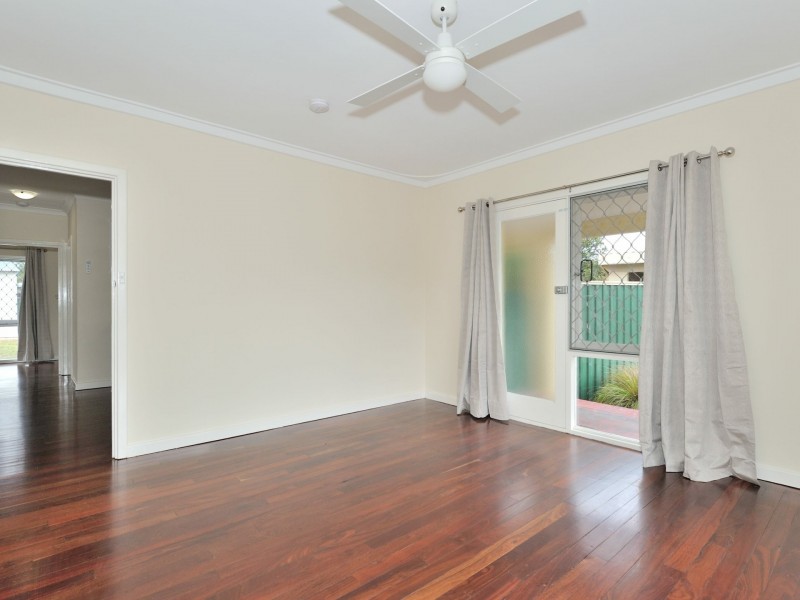 15 Sefton Avenue, Viveash WA 6056