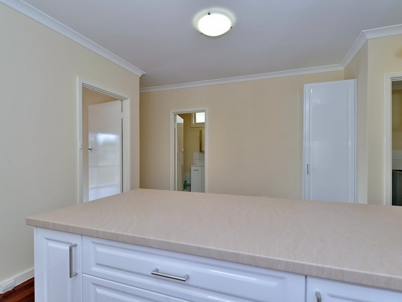 15 Sefton Avenue, Viveash WA 6056