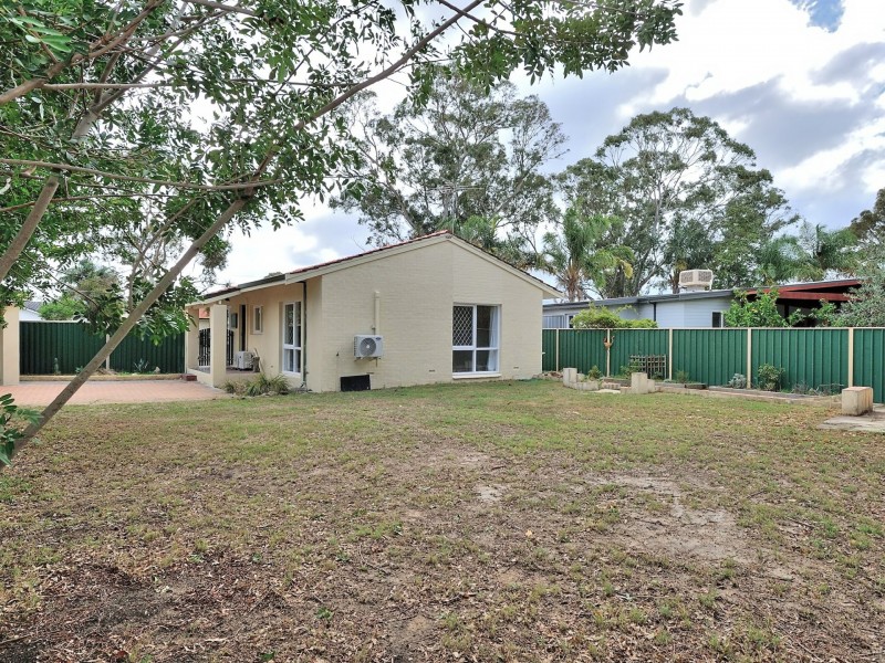 15 Sefton Avenue, Viveash WA 6056