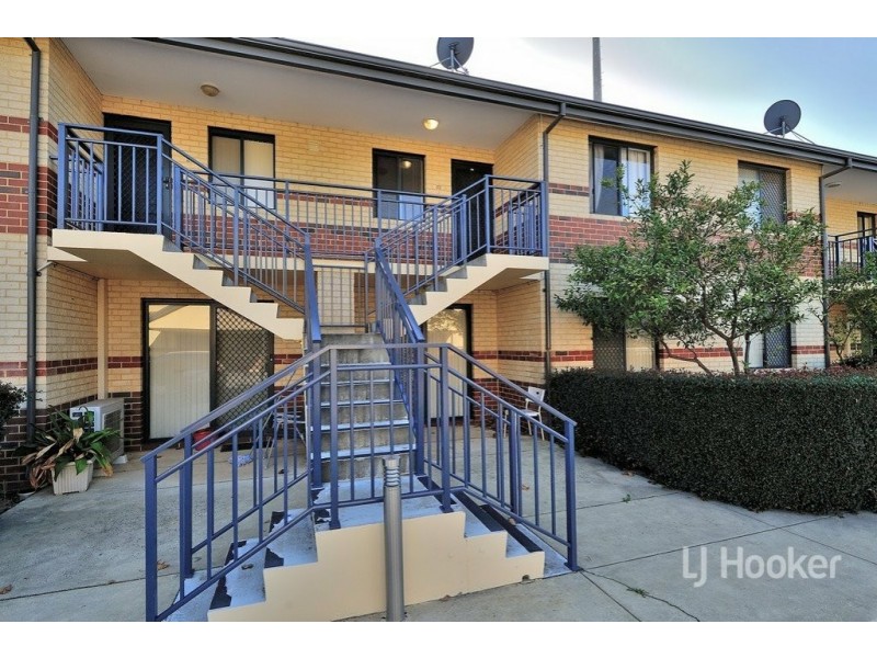 Unit 22/44 Railway Parade, Midland WA 6056