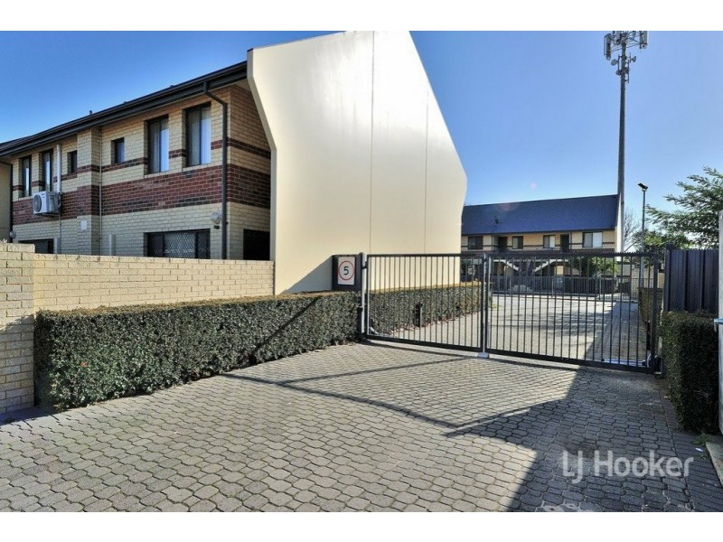 Unit 22/44 Railway Parade, Midland WA 6056