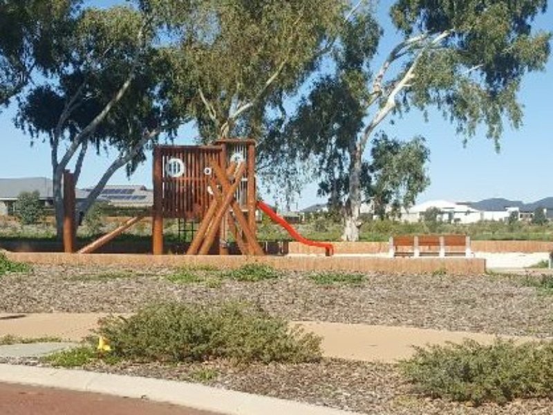 10 Kitley Road, Byford WA 6122