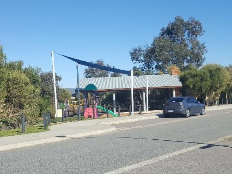 10 Kitley Road, Byford WA 6122