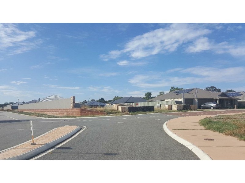 10 Kitley Road, Byford WA 6122