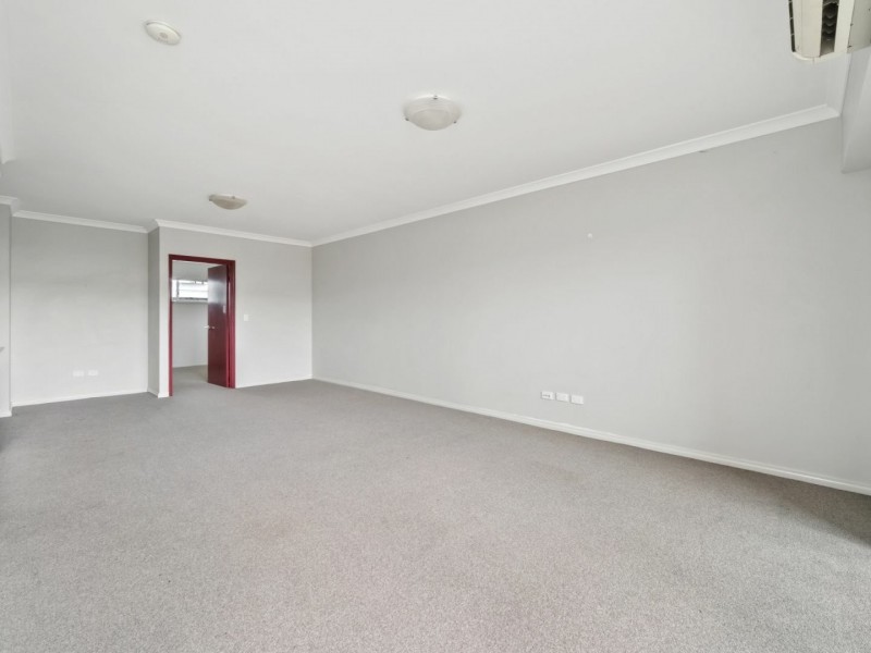 41/42 The Crescent, Midland WA 6056