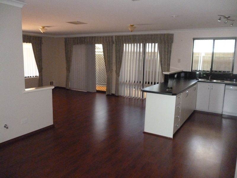 1 Silent Grove, Ellenbrook WA 6069