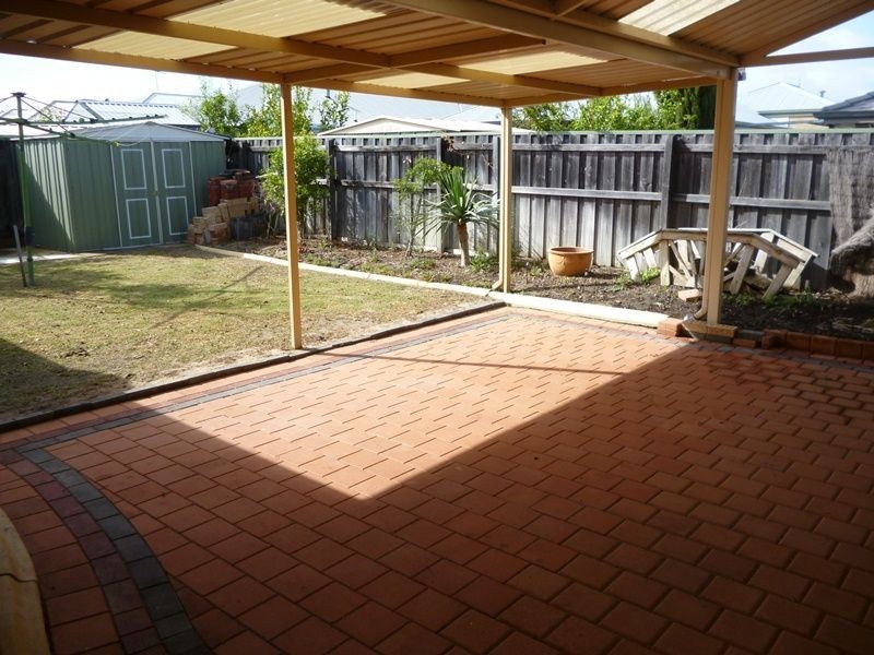 1 Silent Grove, Ellenbrook WA 6069