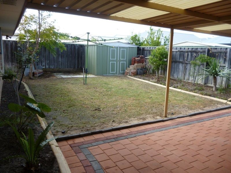 1 Silent Grove, Ellenbrook WA 6069