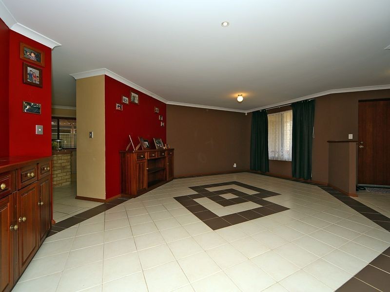 91 Dongara Circle, Jane Brook WA 6056