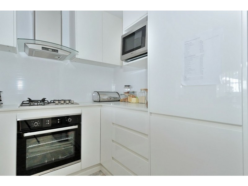 6/23 Coongan Avenue, Greenmount WA 6056